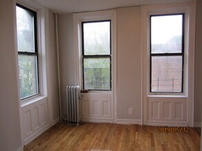 224 Sterling St in Brooklyn, NY - Building Photo - Building Photo