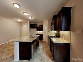1204 Glenwood Dr in Azle, TX - Building Photo - Building Photo