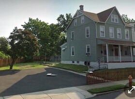 933 Bleigh Ave, Unit Unit 2 in Philadelphia, PA - Building Photo