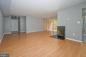 115 Cascade Ct in Princeton, NJ - Building Photo - Building Photo