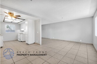 710 W. Washington Ave. in Santa Ana, CA - Foto de edificio - Building Photo