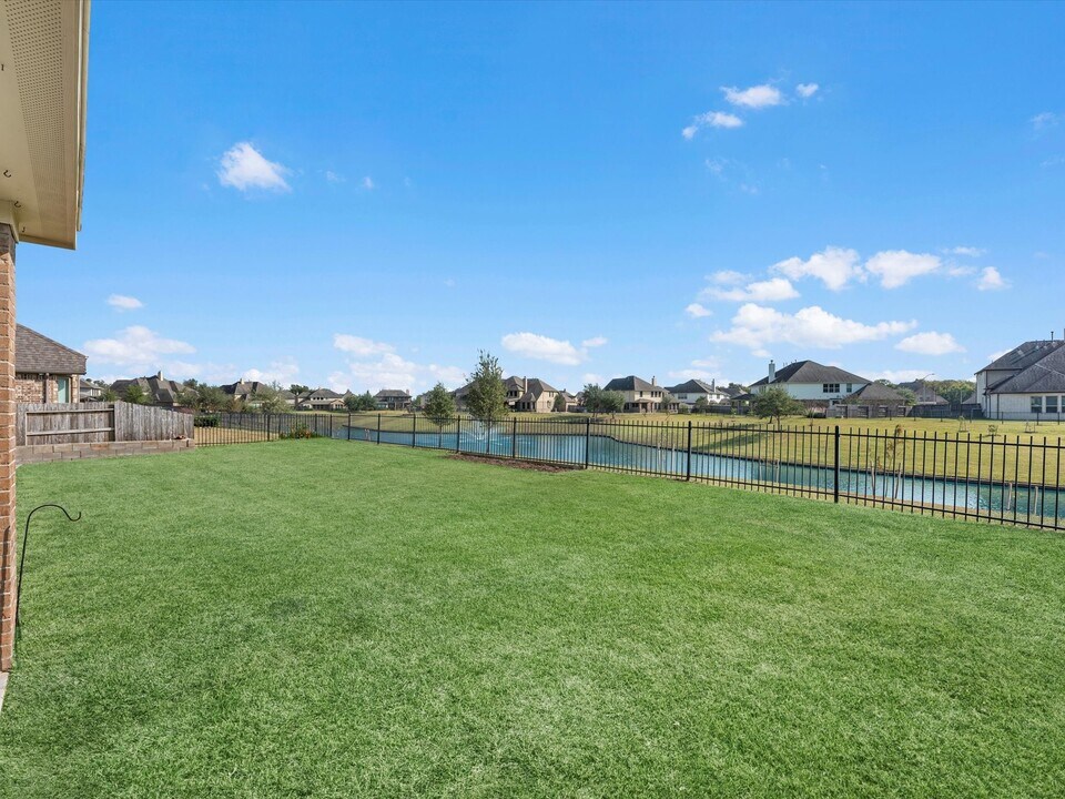 2311 Cranbrook Ridge Ln in Sugar Land, TX - Foto de edificio