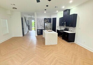 615 Northew St in Houston, TX - Building Photo - Building Photo
