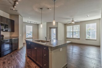 GreenVue in Richardson, TX - Foto de edificio - Interior Photo