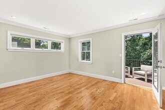 30 Middle St, Unit 2 in Boston, MA - Building Photo - Building Photo
