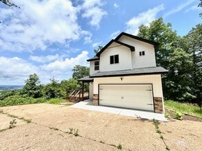 3919 Pecan Dr in Guntersville, AL - Building Photo - Building Photo