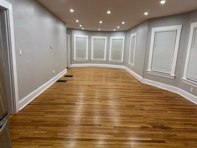 801 Western Ave in Lynn, MA - Building Photo - Building Photo