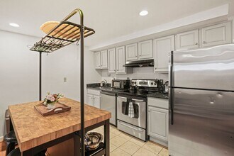 1321 Fairmont St NW in Washington, DC - Foto de edificio - Building Photo