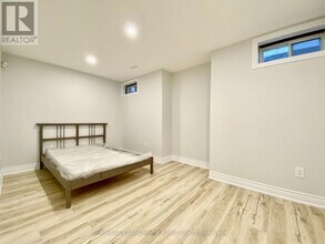 4878 Rosebush Rd in Mississauga, ON - Building Photo - Building Photo