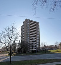 The Windfields Place in Toronto, ON - Building Photo - Building Photo