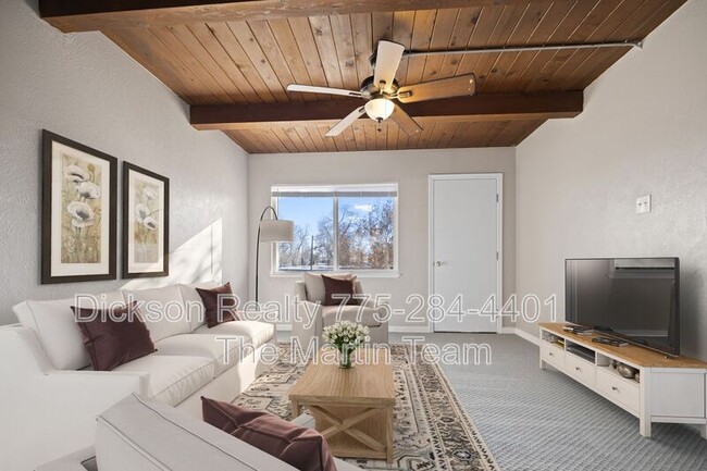 property at 695 Denslowe Dr