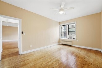 6035 JFK Blvd E in West New York, NJ - Building Photo - Building Photo