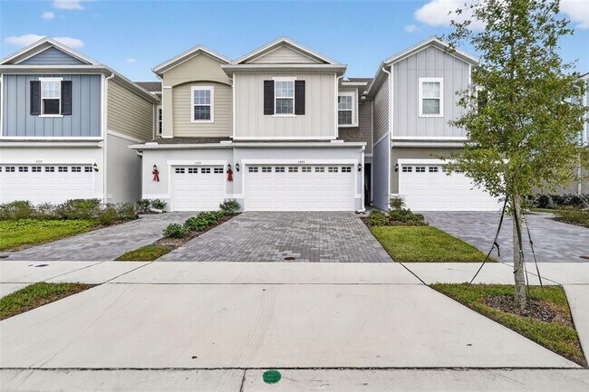 1325 Stockwell Ave in St. Cloud, FL - Building Photo - Building Photo