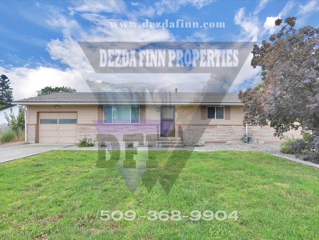 property at 7718 E Nora Ave