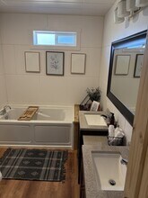 1176 Virginia Lynn Wy in Homer, AK - Building Photo - Building Photo