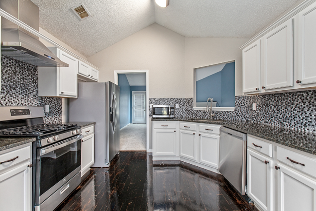 property at 232 Gilliam Ct