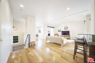 642 Hermosa Ave in Hermosa Beach, CA - Building Photo - Building Photo