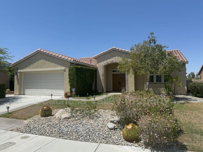 1290 Esperanza Trail in Palm Springs, CA - Building Photo - Building Photo