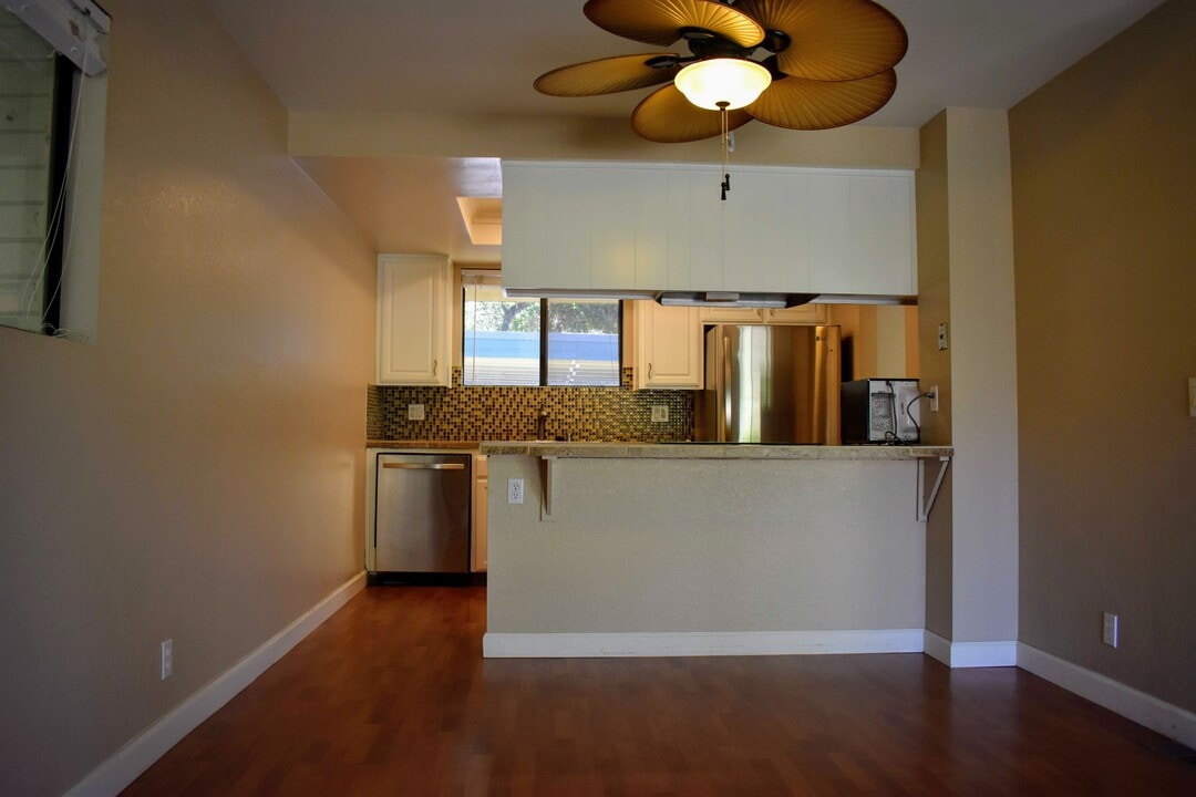 3290 Rockview Pl, Unit 6 in San Luis Obispo, CA - Foto de edificio