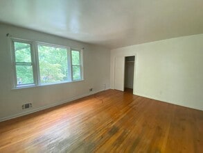 3815 Birchview Ave in Baltimore, MD - Building Photo - Building Photo