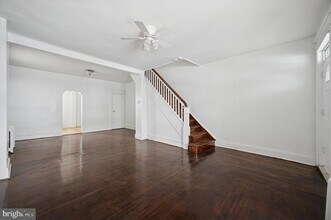 5753 Hunter St in Philadelphia, PA - Building Photo - Building Photo