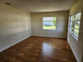 607 McMullen Booth Rd in Clearwater, FL - Building Photo - Building Photo
