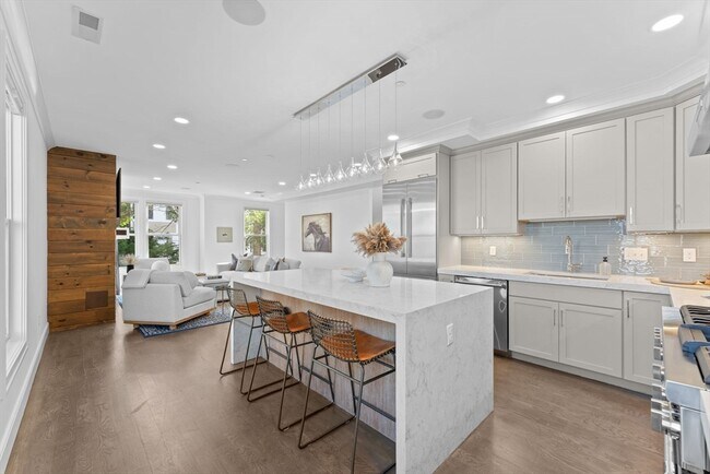 property at 333 W 3rd St