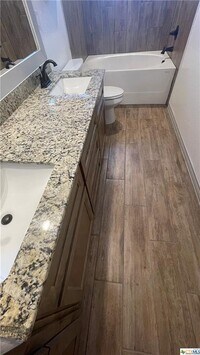 2412 Duntov Dr photo'