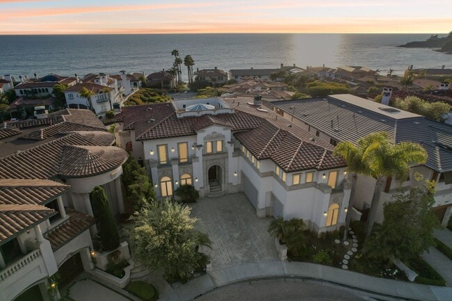 59 Ritz Cove Dr