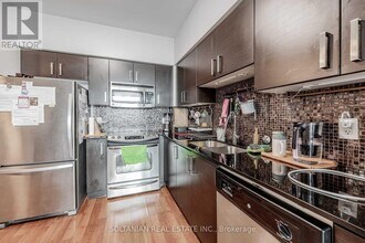 17-1217 Anndale Dr in Toronto, ON - Building Photo - Building Photo