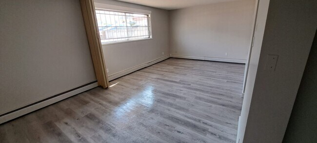 9923-181 81 Ave NW in Edmonton, AB - Building Photo - Building Photo