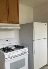 17263 Owen St in Fontana, CA - Foto de edificio - Building Photo