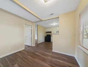 2509 Lancaster Ln in Pasadena, TX - Building Photo - Building Photo