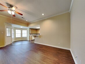 2922 31st Ave N in Texas City, TX - Building Photo - Building Photo