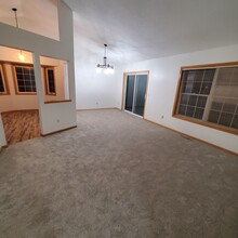 18571 Egret Way in Farmington, MN - Building Photo - Building Photo