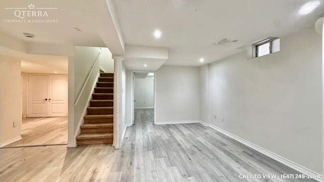 6993 Amour Terr in Mississauga, ON - Building Photo - Building Photo