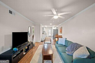 520 Park Ave SE, Unit 7 in Atlanta, GA - Building Photo - Building Photo