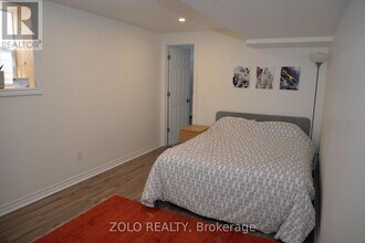 32 Amberview Dr in Georgina, ON - Building Photo - Building Photo