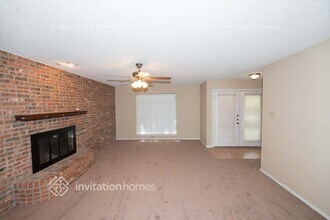 3801 Devonaire Dr in Aledo, TX - Building Photo - Building Photo