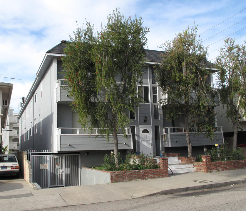 1505 Corinth Ave in Los Angeles, CA - Foto de edificio