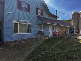 2267 Grover Rd in Canton, PA - Building Photo