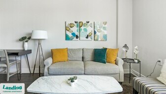 305 Dr. M.L.K. Jr St S, Unit 531 in St. Petersburg, FL - Building Photo