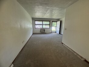 1906 E Maxwell Ln in Bloomington, IN - Building Photo - Building Photo