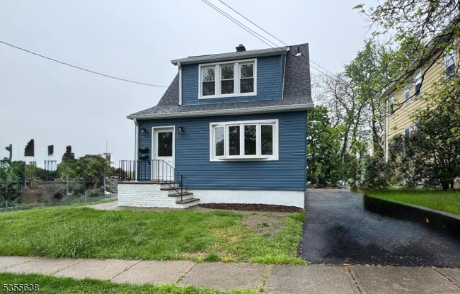 property at 22 S Mountain Ave