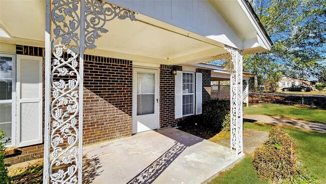 2863 Kingman Dr in Pike Road, AL - Building Photo - Building Photo