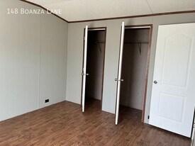 148 Boanza Ln in Wichita Falls, TX - Building Photo