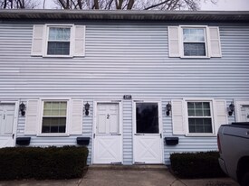 207 Pennsylvania Ave in Erie, PA - Building Photo