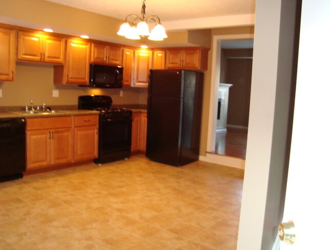 35 Norton St in Pittsburgh, PA - Foto de edificio - Building Photo