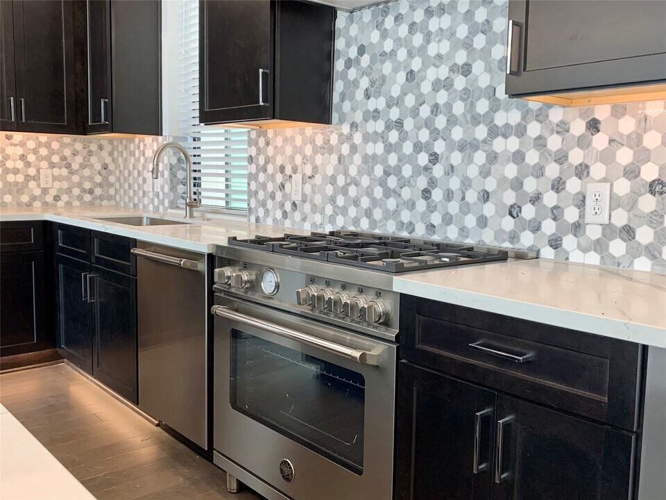 1505 Malone St in Houston, TX - Building Photo