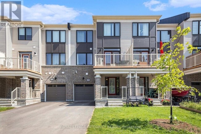 property at 35 Stitch Mews